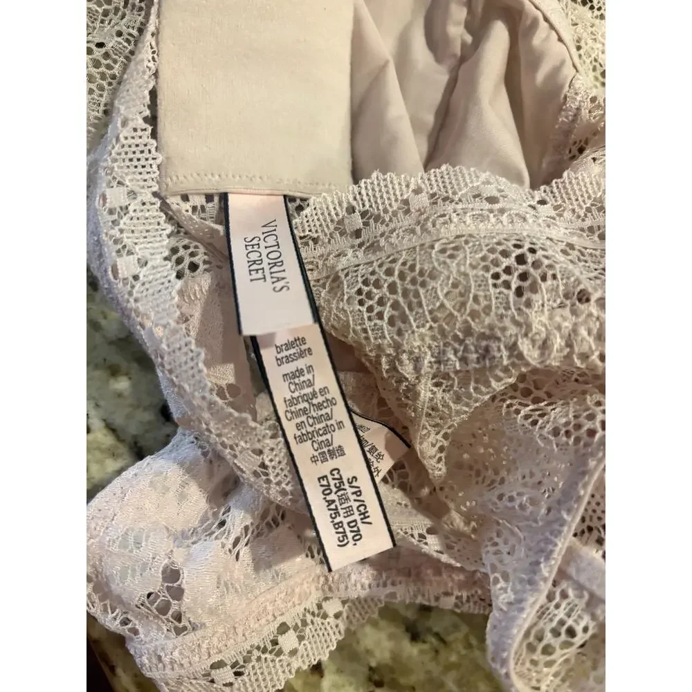 Victoria’s Secret High Neck Lace Bralette Light Pink Small 0-2